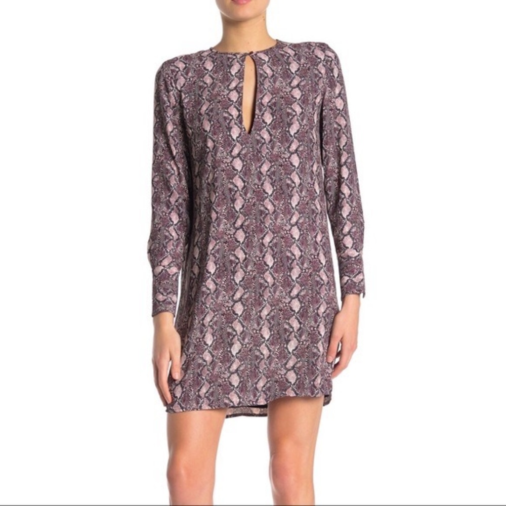 NWOT ✨ Equipment Femme Bonnie Snakeskin Print Shift Mod Shift Dress Sz 4